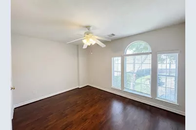 3002 Flintwood Drive, Sugar Land, TX 77479 - Photo 9