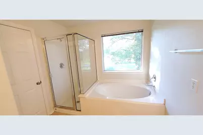 13043 Peppergate Lane, Houston, TX 77044 - Photo 15
