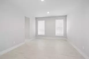 3211 Bushy Hawthorne Dr, Conroe, TX 77301 - Photo 11