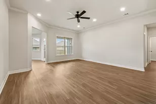 2813 Spector Dr, Bryan, TX 77808 - Photo 5