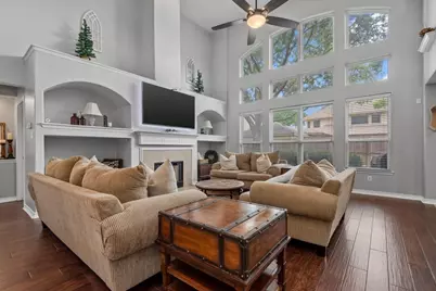 19222 Holly Shade Court, Spring, TX 77379 - Photo 9