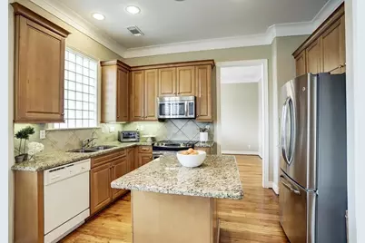2914 Brompton Square Drive, Houston, TX 77025 - Photo 3