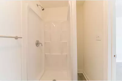 8229 Carolwood Drive, Houston, TX 77028 - Photo 17