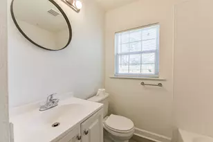 8229 Carolwood Dr, Houston, TX 77028 - Photo 23