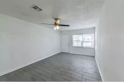 8229 Carolwood Drive, Houston, TX 77028 - Photo 5