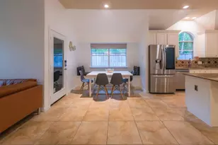 6 Avenswood Pl, The Woodlands, TX 77382 - Photo 3