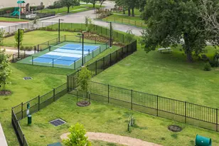 10800 Hammerly Blvd, Houston, TX 77043 - Photo 17