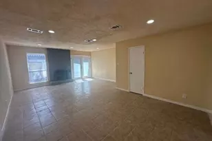 5921 Arncliffe Dr, Houston, TX 77088 - Photo 7