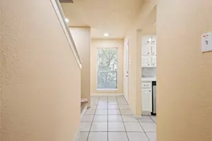 5921 Arncliffe Dr, Houston, TX 77088 - Photo 5