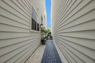 540 W 26th St, Houston, TX 77008 - Photo 47