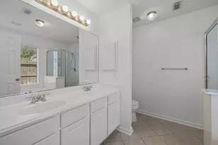 12915 Redbud Shores Ln, Houston, TX 77044 - Photo 23