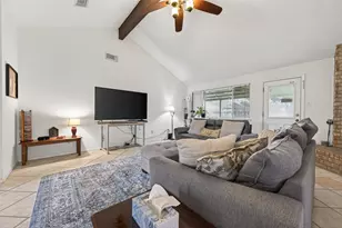 2311 Leading Edge Dr, Friendswood, TX 77546 - Photo 11