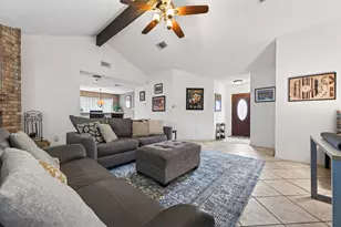 2311 Leading Edge Dr, Friendswood, TX 77546 - Photo 7