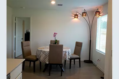 302 Bandit Cove Ct, Magnolia Texas 77354 Court, Magnolia, TX 77354 - Photo 3