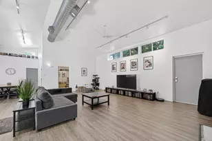 7817 Easton St, Houston, TX 77017 - Photo 3