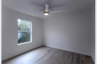 7912 Ford Street, Houston, TX 77012 - Photo 29