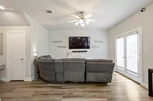 3728 Main Poplar Dr, Houston, TX 77025 - Photo 11