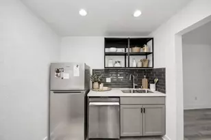 1014 Graham Dr, Tomball, TX 77375 - Photo 11