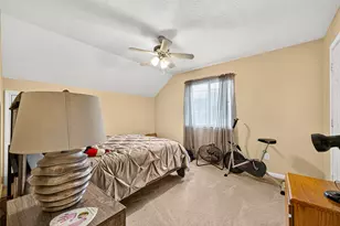 1302 E April Rain Ct, Missouri City, TX 77489 - Photo 31