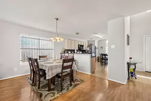 1302 E April Rain Ct, Missouri City, TX 77489 - Photo 13