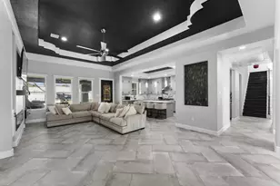 8105 Jet Pilot St, Houston, TX 77075 - Photo 3