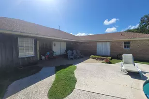 2626 Beluche, Galveston, TX 77551 - Photo 17