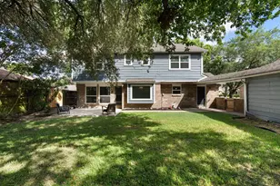12019 Sugar Springs Dr, Houston, TX 77077 - Photo 25