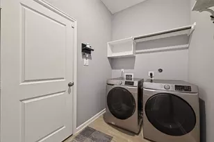 501 Campbell Dr, League City, TX 77573 - Photo 13
