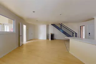 2102 S Branard St, Houston, TX 77098 - Photo 9