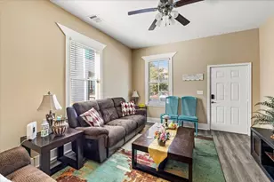 2823 Avenue Q, Galveston, TX 77550 - Photo 5