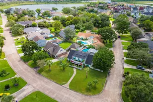 1902 Port Royal Dr, Nassau Bay, TX 77058 - Photo 19