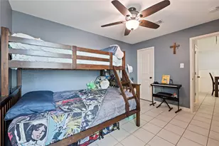 22 Hideaway Dr, Friendswood, TX 77546 - Photo 21