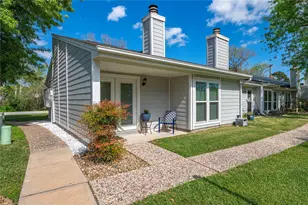 22 Hideaway Dr, Friendswood, TX 77546 - Photo 3