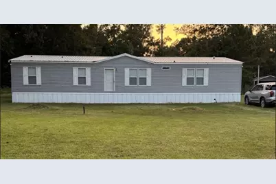 4220 W Sutton Drive, Vidor, TX 77662 - Photo 1