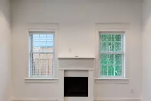 6816 Sherman St, Houston, TX 77011 - Photo 9