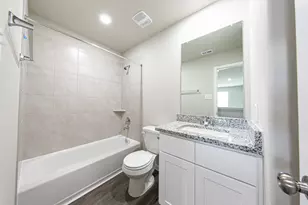 3874 Avalon Ln, Conroe, TX 77301 - Photo 15