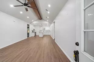 6109 Woodrow St, Texas City, TX 77591 - Photo 5