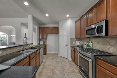 25203 Auburn Terrace Drive, Spring, TX 77389 - Photo 13