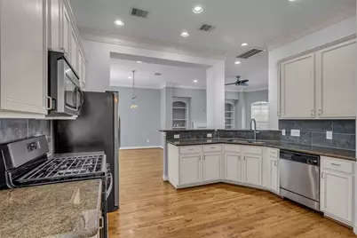 5724 Kansas Street, Houston, TX 77007 - Photo 9