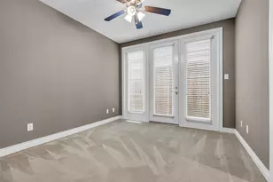 5724 Kansas St, Houston, TX 77007 - Photo 3