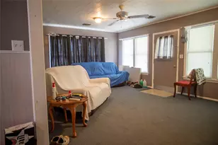 10553 S State Hwy 71, Danevang, TX 77437 - Photo 9