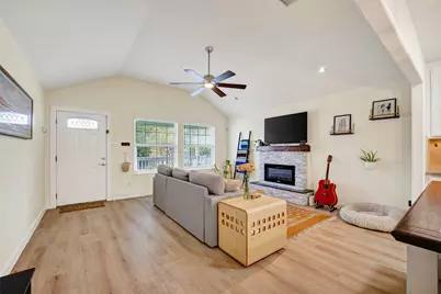 1314 E 34th Street, Houston, TX 77022 - Photo 5