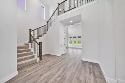 4506 Magnolia Bend Drive, Rosharon, TX 77583 - Photo 5