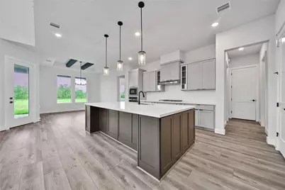 4506 Magnolia Bend Drive, Rosharon, TX 77583 - Photo 13