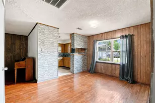 5805 Bretshire Dr, Houston, TX 77016 - Photo 5