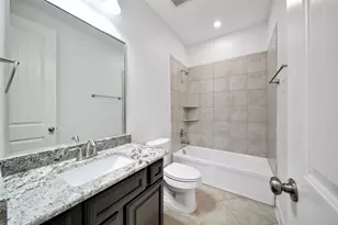 11030 Sarah Bluff Ln, Cypress, TX 77433 - Photo 31