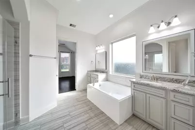 11030 Sarah Bluff Lane, Cypress, TX 77433 - Photo 21