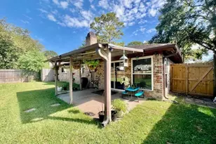 819 Redway Ln, Houston, TX 77062 - Photo 33