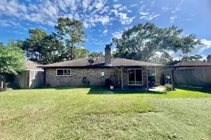 819 Redway Ln, Houston, TX 77062 - Photo 35