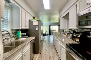 819 Redway Ln, Houston, TX 77062 - Photo 17